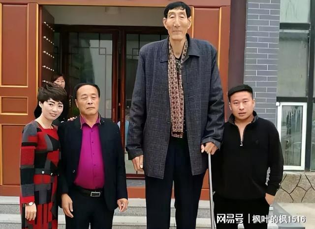 大巨人：1王峰军2张俊才3赵亮K8凯发登录中国身材最高的十(图3)