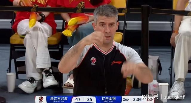 争议 篮协24小时沉默藏何玄机？凯发K8曾凡博伤退引爆CBA