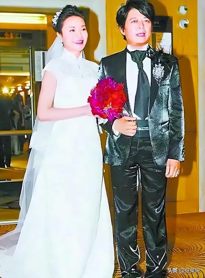 家族内斗血亏40亿都是红颜祸水惹的祸k8凯发国际“一代鞋王”达芙妮衰败(图11)